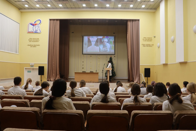 Студенты колледжа знакомятся с искусством мультипликации 0