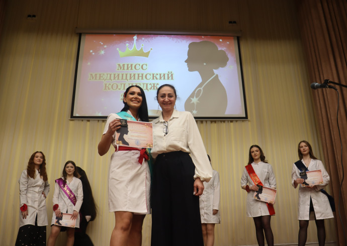 В БПОУ ОО &laquo;Медицинский колледж&raquo; прошел конкурс красоты, творчества и интеллекта &laquo;Мисс Медицинский колледж&raquo; среди студентов БПОУ ОО &laquo;Медицинский колледж&raquo;, в честь празднования Международного женского дня. 6