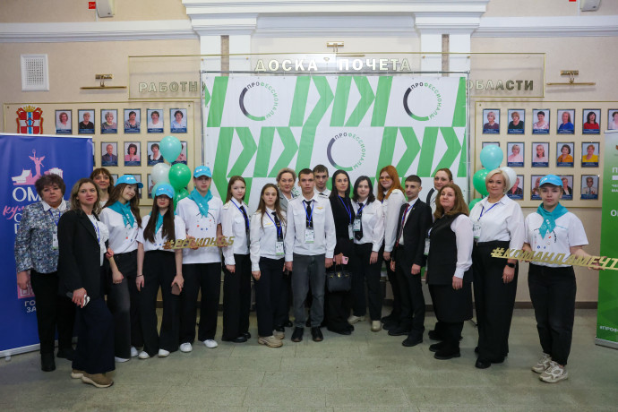 Амбассадоры проекта &laquo;Профессионалитет&raquo; Медицинского колледжа на открытии Чемпионата &laquo;Профессионалы&raquo; 2026! 0