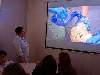 Областной медицинский колледж на профориентационном мероприятии "Поступаем в колледж. Новое в правилах приема"